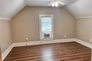 301 Bell St, Barberton, OH 44203 - Photo 12