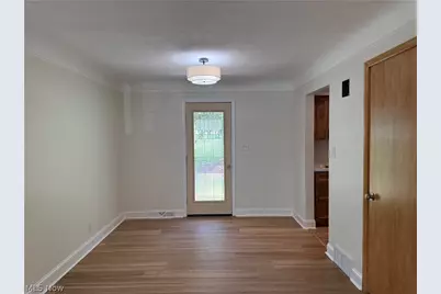 475 Meadowlane Road, Green Hills, OH 44131 - Photo 6