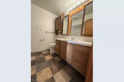 2229 Newark Road, Zanesville, OH 43701 - Photo 16