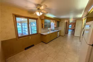 707 Markley St NE, Canton, OH 44721 - Photo 14