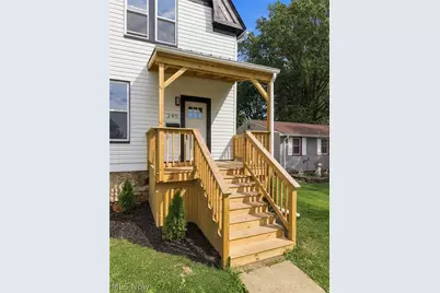 245 E Maryland Avenue, Sebring, OH 44672 - Photo 8