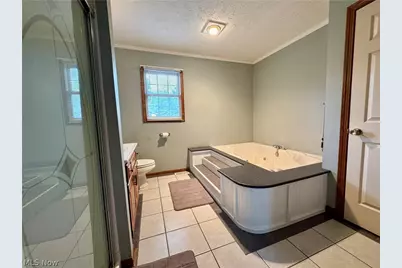 6385 Harbor Drive NW, Canton, OH 44718 - Photo 28