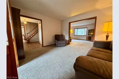 6385 Harbor Drive NW, Canton, OH 44718 - Photo 10
