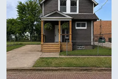 3064 W 16th Street, Loveland, OH 44113 - Photo 1