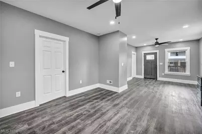 10905 Grandview Avenue, Loveland, OH 44104 - Photo 14