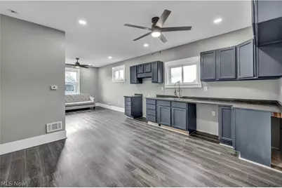 10905 Grandview Avenue, Loveland, OH 44104 - Photo 10