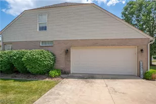 1643 Southpointe Cir NE, Canton, OH 44714 - Photo 42
