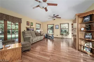 1700 Kenyon Ave SW, Massillon, OH 44647 - Photo 18