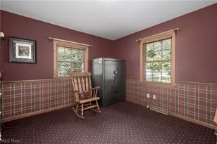 1700 Kenyon Ave SW, Massillon, OH 44647 - Photo 20