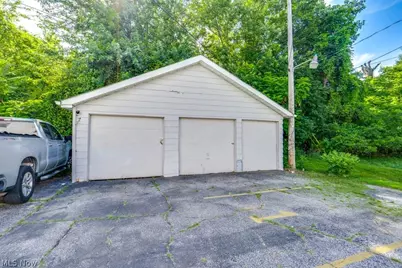 382 E 152nd Street, Loveland, OH 44110 - Photo 16