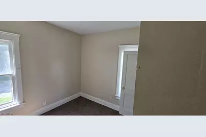 1514 E 174th Street, Loveland, OH 44110 - Photo 8
