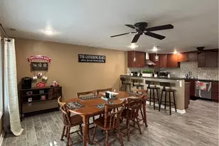 121 Bethesda Cir, Elyria, OH 44035 - Photo 6