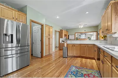 2101 Pearce Circle, Salem, OH 44460 - Photo 4