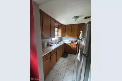 3125 Willowrow Avenue NE, Canton, OH 44705 - Photo 4