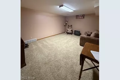 127 Northwood Drive, Dover, OH 44622 - Photo 26