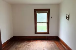 1043 W 50th St, Ashtabula, OH 44004 - Photo 18