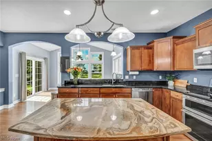 6466 Pebble Ct, Medina, OH 44256 - Photo 8
