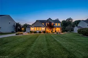 6466 Pebble Ct, Medina, OH 44256 - Photo 2