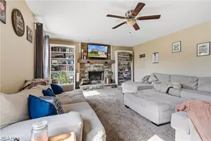 12530 Lineage Cir NW, Uniontown, OH 44685 - Photo 26