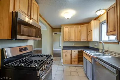 5015 12th Street SW, Canton, OH 44710 - Photo 14