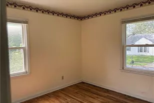 1711 Evergreen Ave, Akron, OH 44301 - Photo 10
