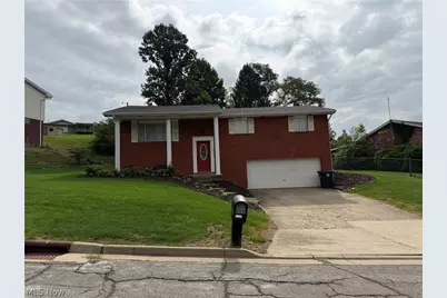 3218 Saint Charles Drive, Steubenville, OH 43952 - Photo 2