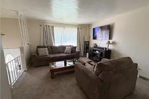 3218 St Charles Dr, Steubenville, OH 43952 - Photo 4