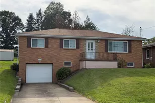 113 Starkey Blvd, Wintersville, OH 43953 - Photo 2