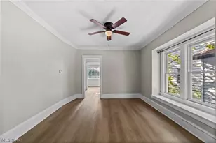 1350 Thoreau Rd, Oakwood, OH 44107 - Photo 6