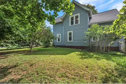 695 N Saint Clair Street, Painesville, OH 44077 - Photo 38