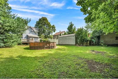 695 N Saint Clair Street, Painesville, OH 44077 - Photo 48