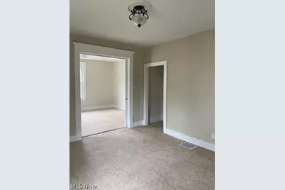 1411 Logan Avenue NW, Canton, OH 44703 - Photo 18