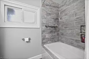 225 Forest St, LaGrange, OH 44050 - Photo 14