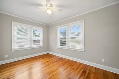 15611 Delaware Avenue, Oakwood, OH 44107 - Photo 18