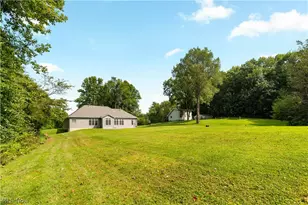 928 Dunning Rd, New Franklin, OH 44614 - Photo 34