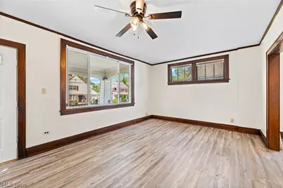1480 Huguelet Street, Akron, OH 44305 - Photo 4