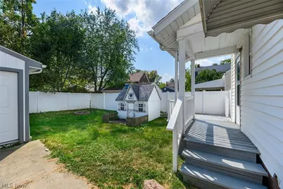 1480 Huguelet Street, Akron, OH 44305 - Photo 32