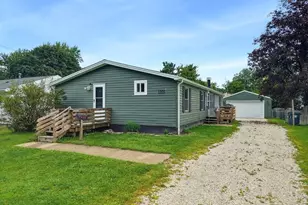 1761 Delia Ave, Akron, OH 44320 - Photo 26