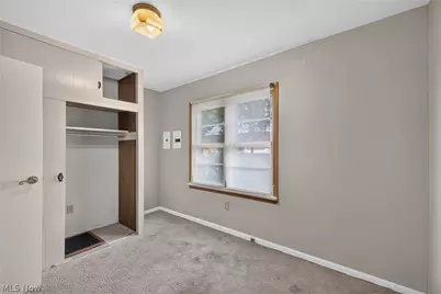 17922 Brazil Road, Loveland, OH 44119 - Photo 12
