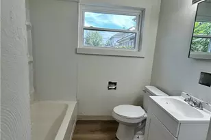3915 Washington St, Weirton, WV 26062 - Photo 6