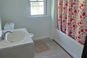 439 Delmar Ave, Akron, OH 44310 - Photo 6