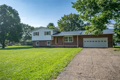 1232 Canyon Street NE, Uniontown, OH 44685 - Photo 44