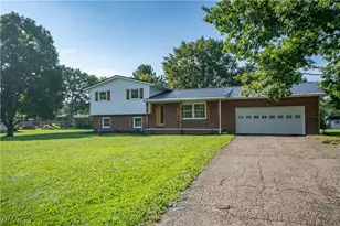 1232 Canyon St NE, Uniontown, OH 44685 - Photo 44