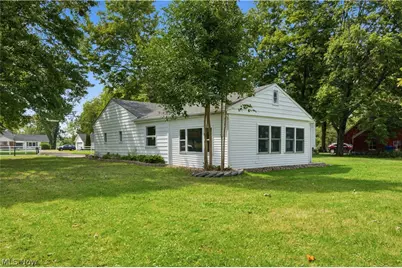 9247 Youngstown Pittsburgh Road, Youngstown, OH 44514 - Photo 34