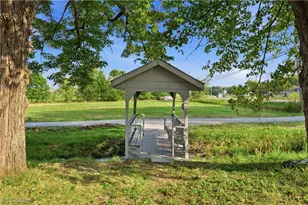 9247 Youngstown - Pittsburgh Rd, Youngstown, OH 44514 - Photo 36