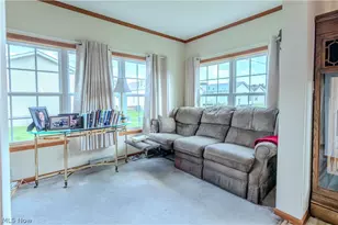 310 Galaxy Dr, Dover, OH 44622 - Photo 10