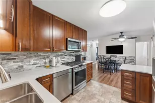 7185 Lakeshore Blvd, Mentor, OH 44060 - Photo 6