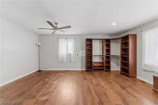 7185 Lakeshore Blvd, Mentor, OH 44060 - Photo 14