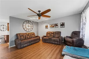 7185 Lakeshore Blvd, Mentor, OH 44060 - Photo 18