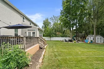 3082 Stonehurst Road, Uniontown, OH 44685 - Photo 46